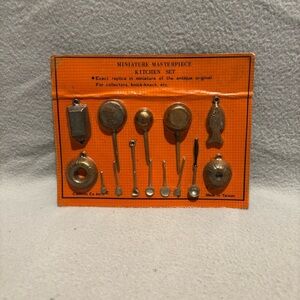 Vintage Miniature Masterpiece Kitchen Set Made In Taiwan - Calderon Co. Inc.